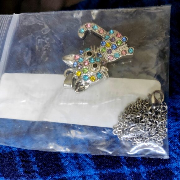 multi color gems silver color cat necklace and pendant #3 - Picture 1 of 1